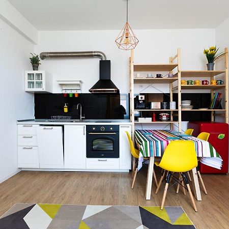 Colorful & Cozy Condo Cluj-Napoca Luaran gambar